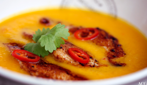 Gulrot og ingefærsuppe