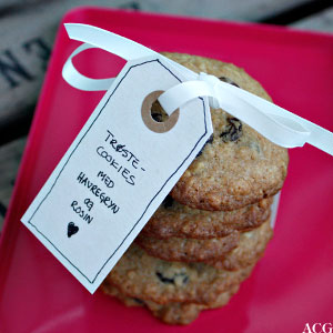 Gi havrecookies med rosiner i gave