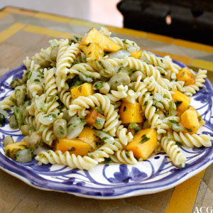 Tallerken med pastasalat