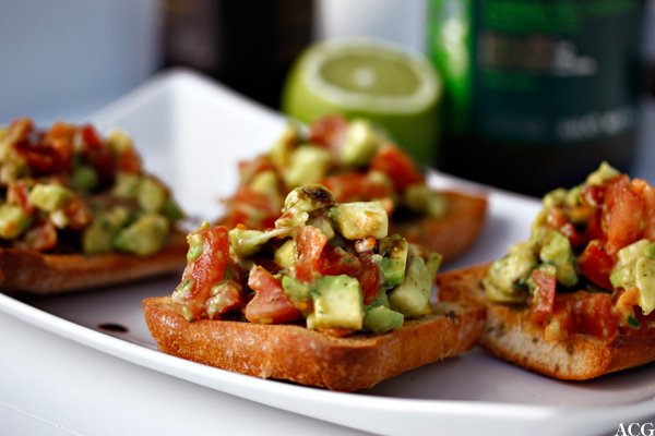 bruschetta med avokado
