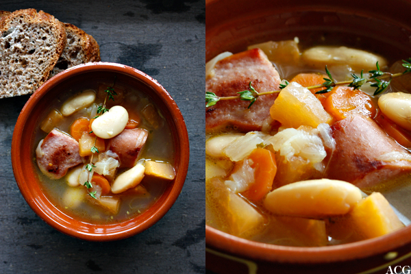 2 bilder av kraftsuppe med bondebønner