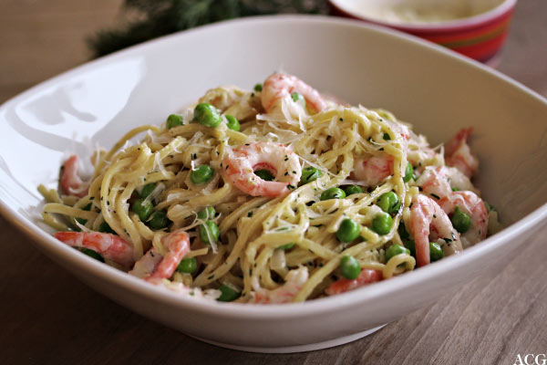 Spaghetti med reker og dillsaus