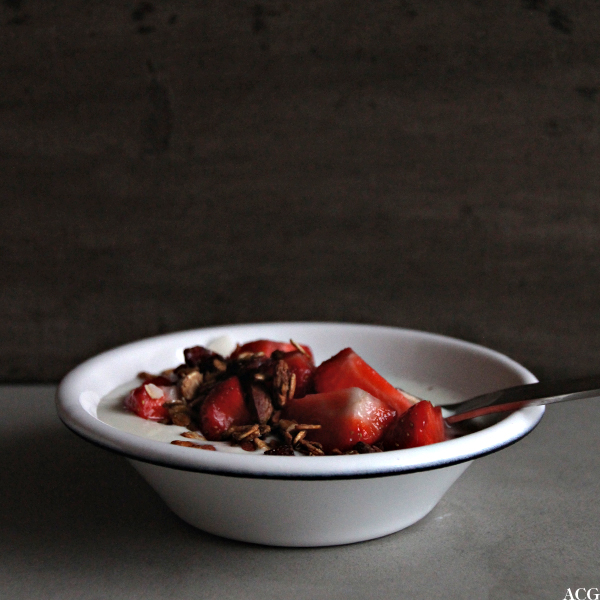 yoghurt og granola