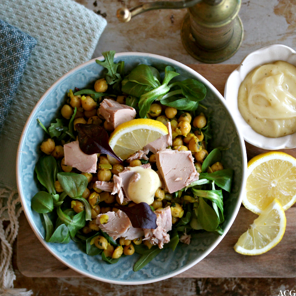 kikertsalat med tunfisk og majones