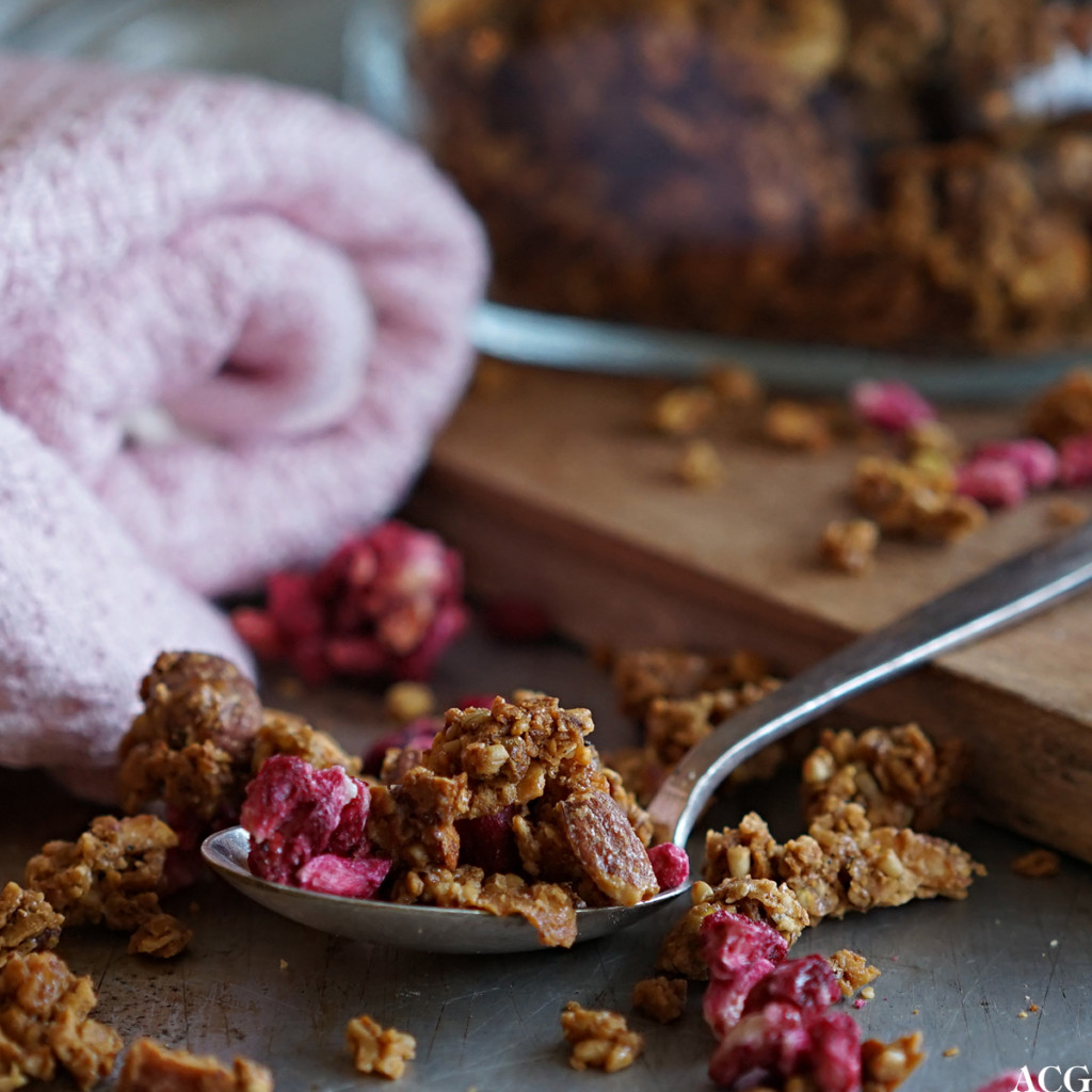 hjemmelaget granola med tahini