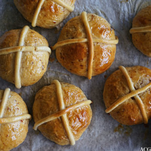 hot cross buns