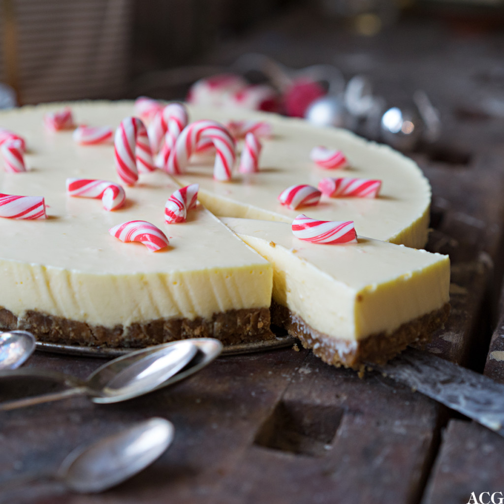 ostekake med pepperkakebunn