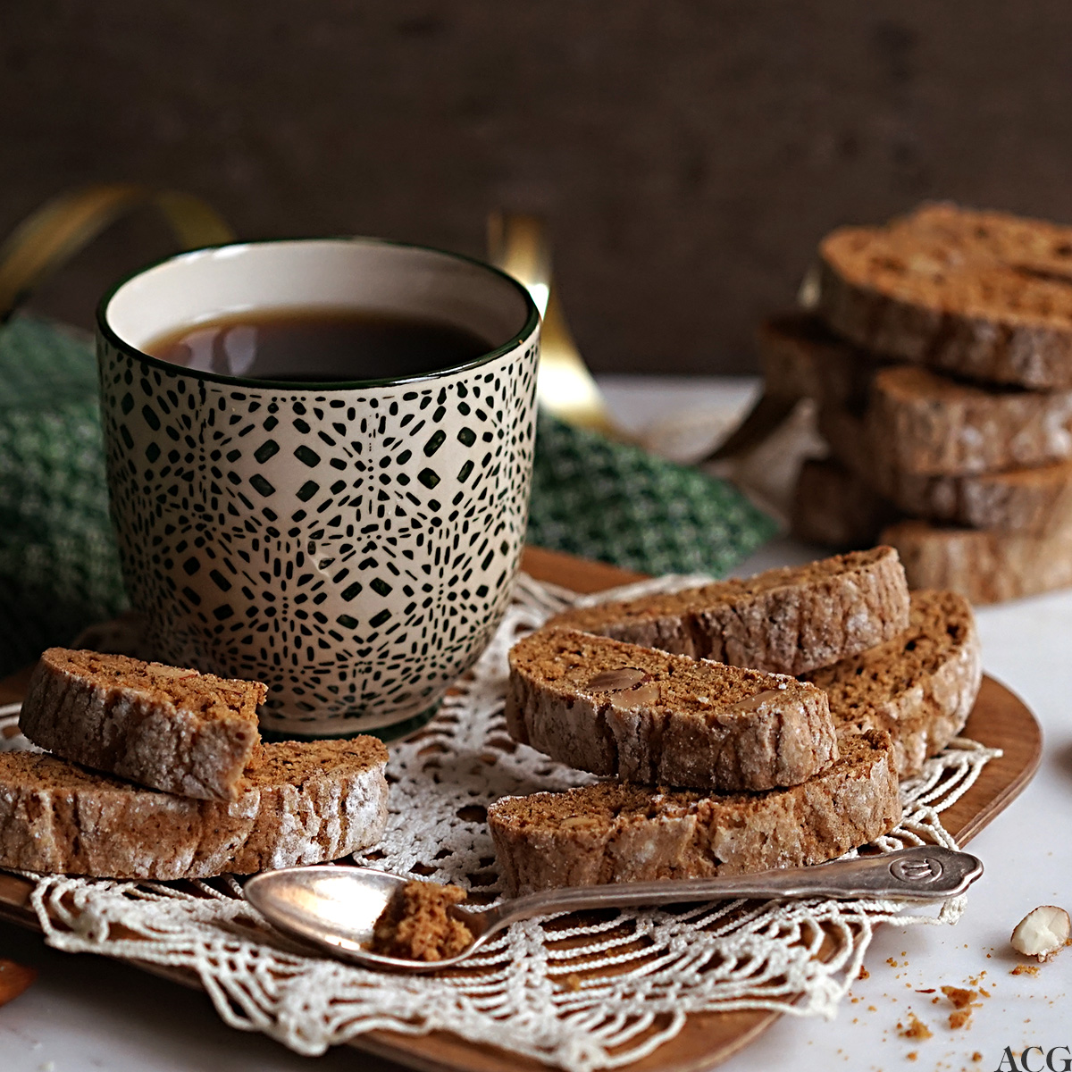 biscotti med pepperkakekrydder