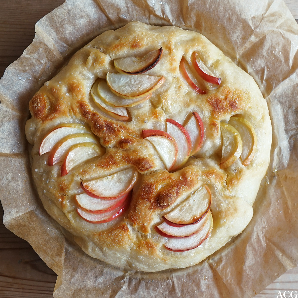 focaccia med eple, salt og honning
