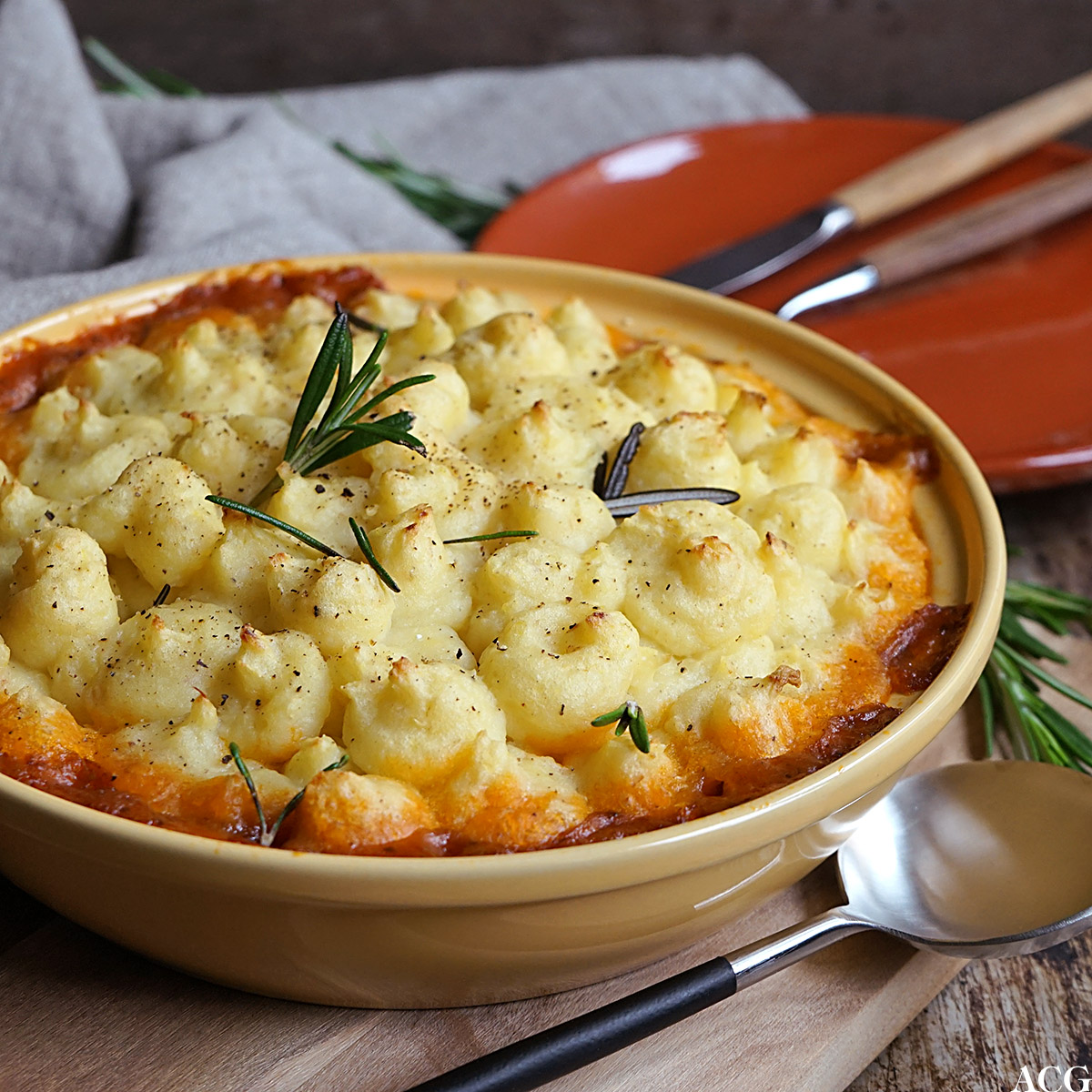 shepherd's pie med potet- og sellerirotmos